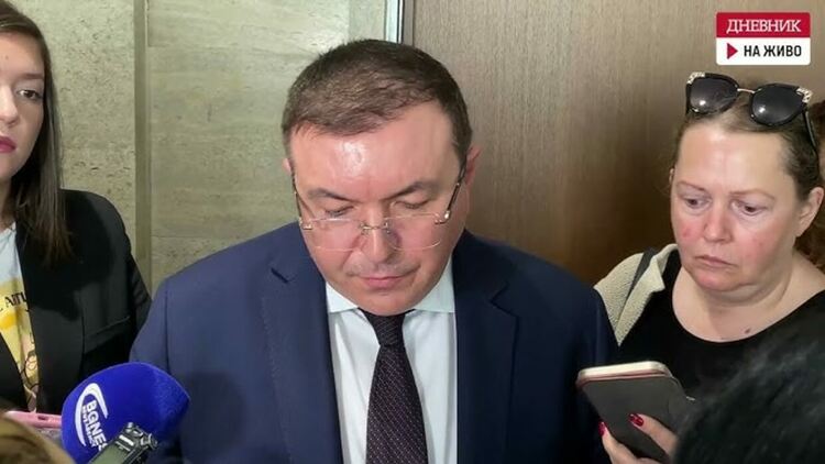 Костадин Ангелов от ГЕРБ говори за нова схема за източване на пари от НЗОК