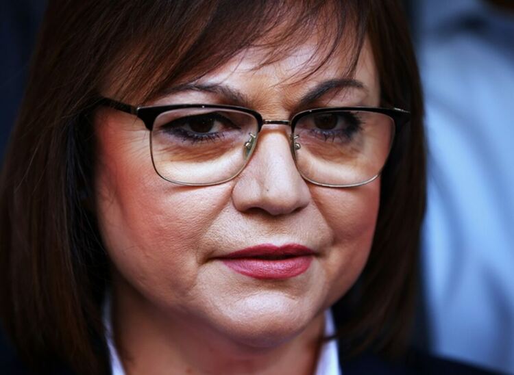 “БСП за България“ няма да влезе утре в парламента, обяви Нинова