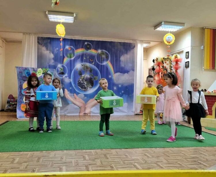 Деца от ДГ "Надежда" отличени в национален еко конкурс
