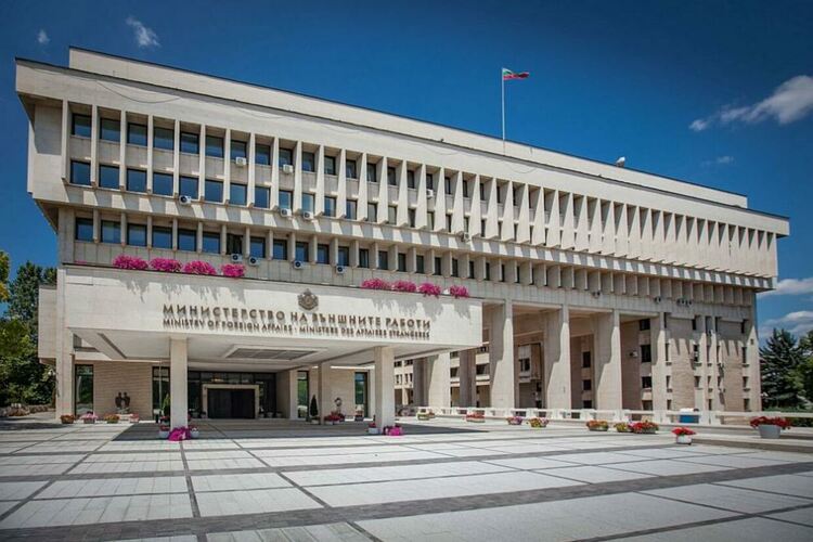 МВнР: В българското посолство не е постъпвала информация за инцидент с българи в Хамбург