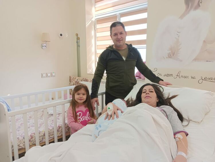 Роди се първото бебе за 2024 година в Първомай