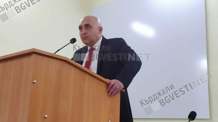   Закупена е по-голямата част от техниката за видеонаблюдението в Кърджали, първите камери ще бъдат поставени в парковете