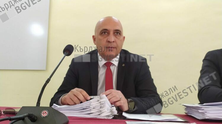 Кметът  на Кърджали кани на разговор инвеститор за концесията на двата общински басейна, очаква положителен резултат