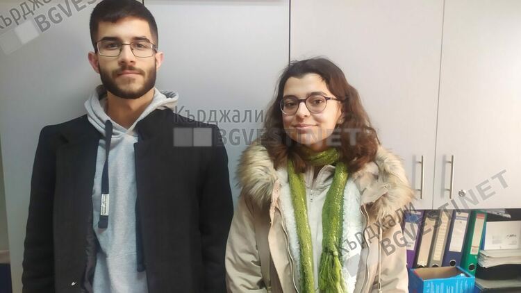 Млади хора от Кърджали с грижа за деца и възрастни в нужда от областта