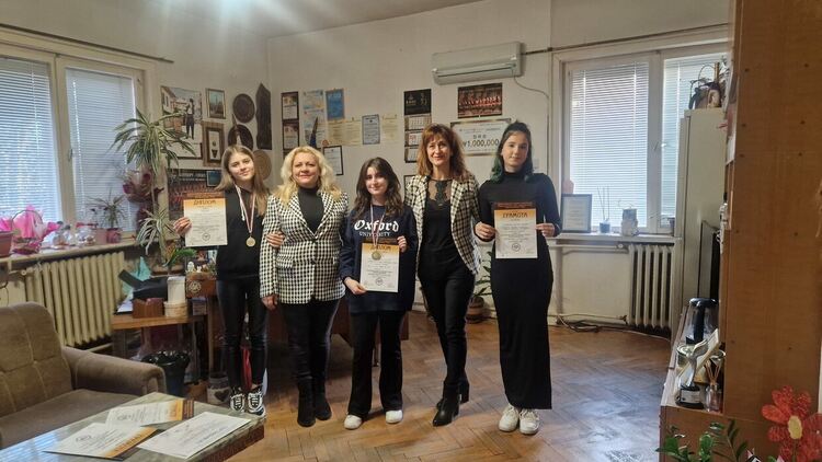Таланти от Дома на културата със Златна и Сребърна лира от престижен конкурс