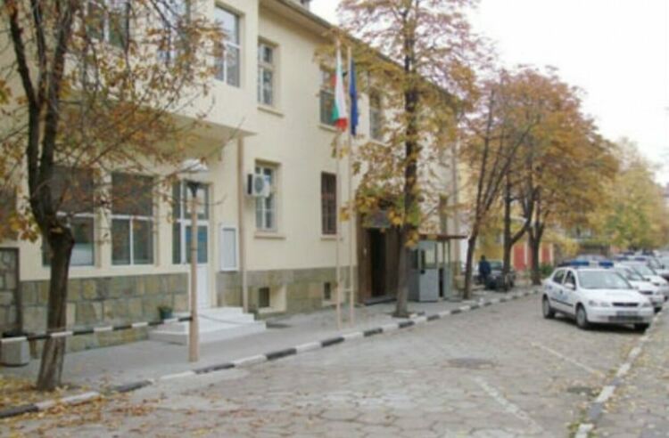 Предупреждават за затруднения при ваденето на документите за самоличност