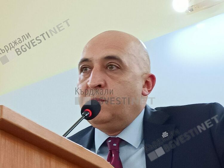   Повишен интерес на инвеститори към концесията за басейните в Кърджали, през лятото ще се проведат състезания по плуване и водна топка