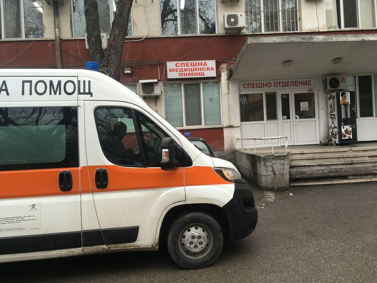 Внезапно изскочила на АМ“Марица“ пешеходка е пострадала от удар с кола
