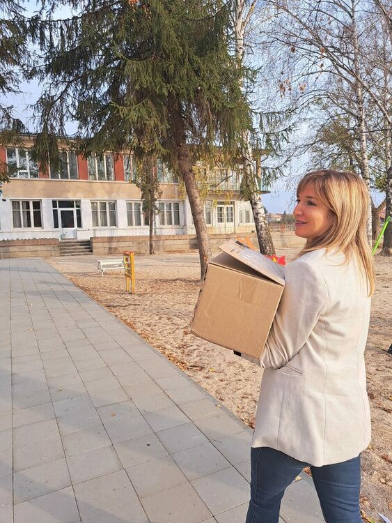 В с. Малка Арда търсят доброволци за ремонт на киносалона