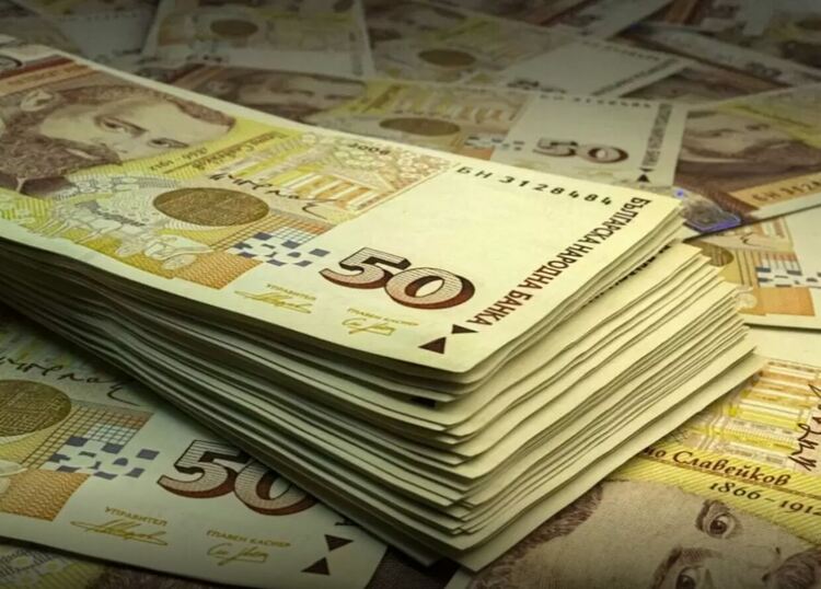 Хасковлийка даде 26 000 лева на ало измамници за лечение на дъщеря й