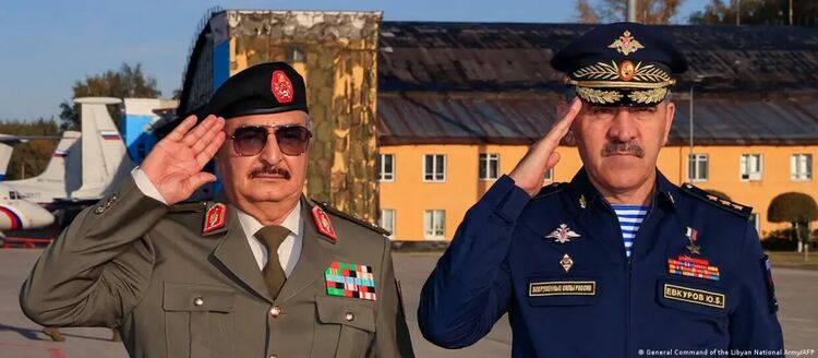 Как Русия се възползва от нестабилността в Либия
