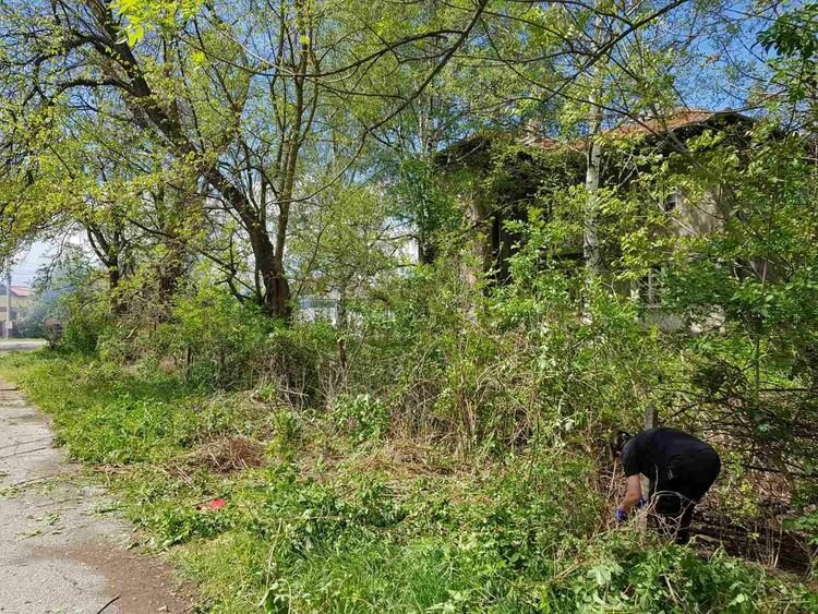 Доброволци и кметове от много населени места обединиха усилия, за да направят община Радомир по-чиста