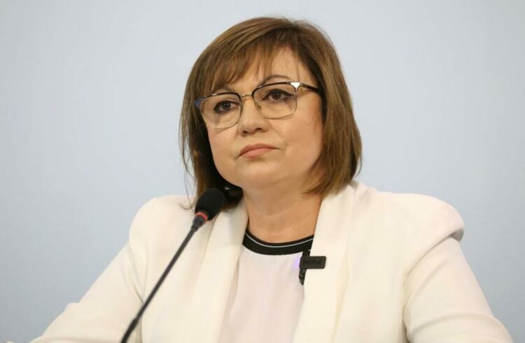 Нинова: Останахме единствените, на които задкулисието и мафията не могат да диктуват какво да правим