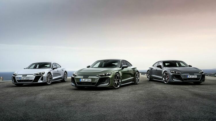 Audi показа най-мощната си серийна кола, създавана някога