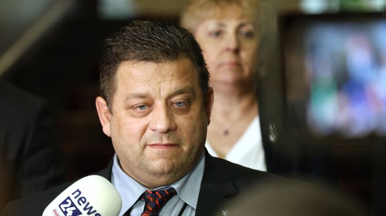 Разпада ли се партията: „Величие“ ще се опита да изгони Николай Марков и Виктория Василева