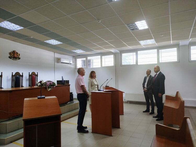 Двама нови съдии встъпиха в длъжност в Районен съд – Кърджали