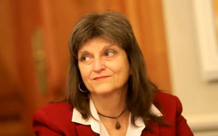 Румен Радев назначи Къдринка Къдринова за член на СЕМ