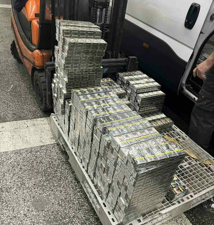 Задържаха 2750 кутии цигари без бандерол на влизане от Турция