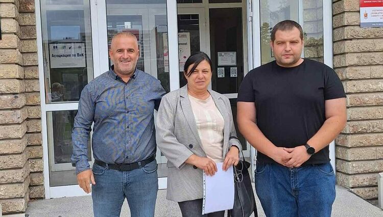“Възраждане” внесе листа с кандидати за парламентарните избори в Кърджали