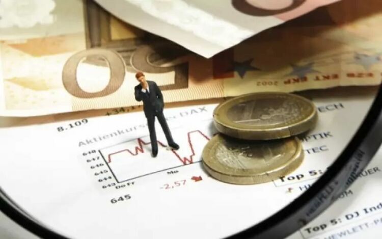 НАП иска фирмите да декларират през 3 месеца наличното в склада