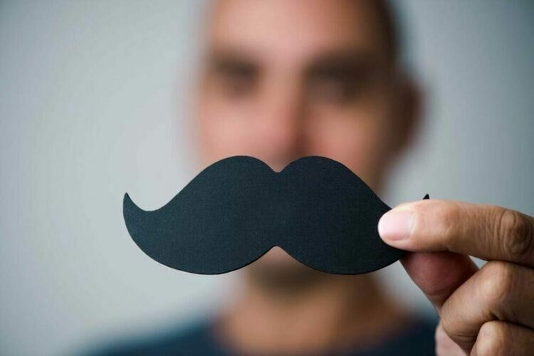 Movember: Месецът, в който мустаците напомнят за здравето на мъжете
