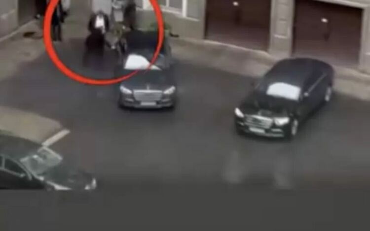 НСО се скри зад секретност, за да не каже защо пази Пеевски