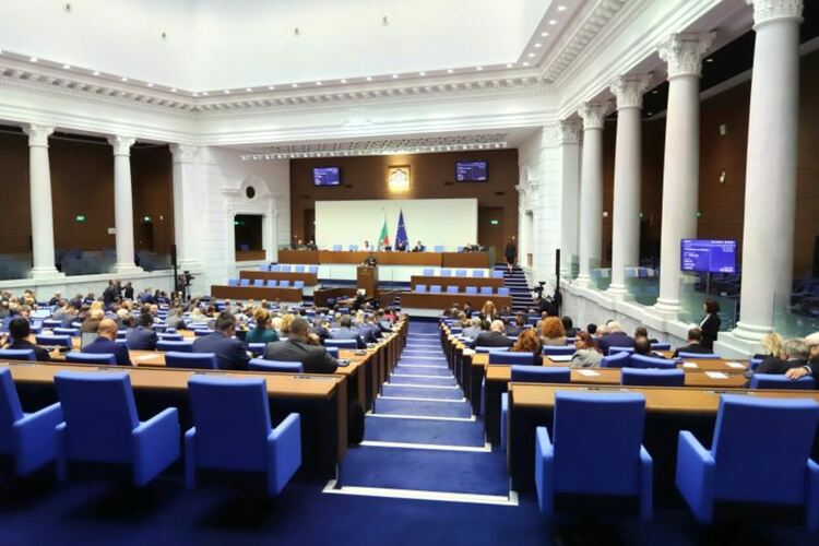 Пети опит за избор на председател на парламента