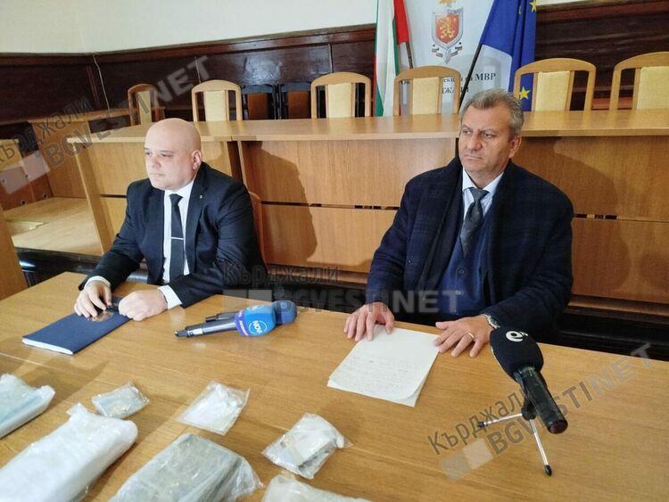 Полицията в Кърджали залови 40-годишен мъж за притежание на 7 килограма кокаин