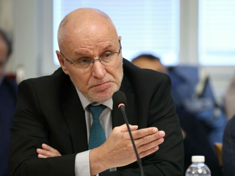 Първо „не“ от БНБ за проектобюджет: Застрашава фискалната политика, връща ни в 1998 г.
