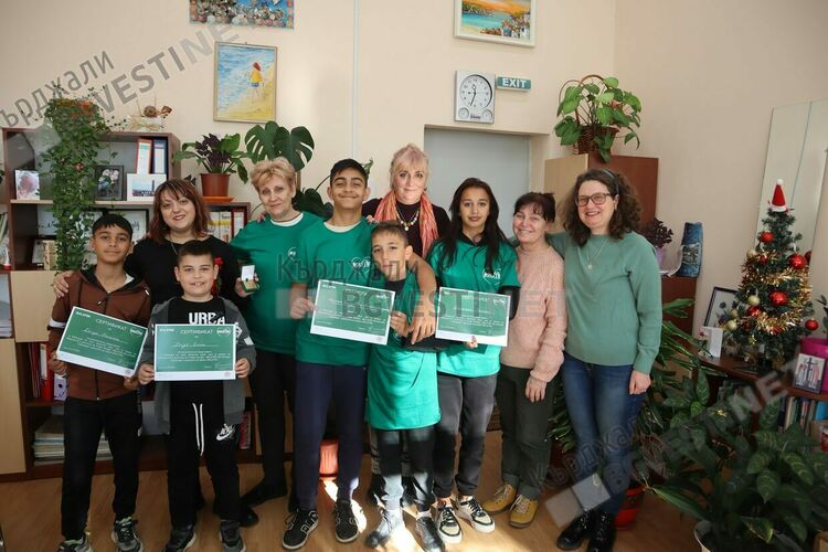 Ученици от ОУ"П.Яворов" обраха наградите на ЕКО конкурса "Зеленият град"