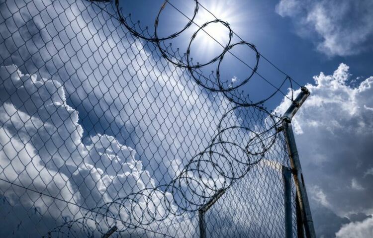 14 години затвор за бащата на момчето, убило девет ученици в Белград