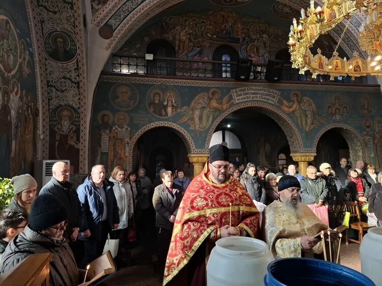 Първомай празнува Богоявление