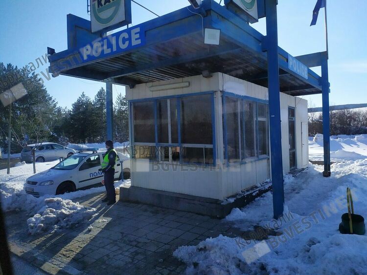 Заловиха на КПП"Чилик"мъж с издадена европейска заповед за арест
