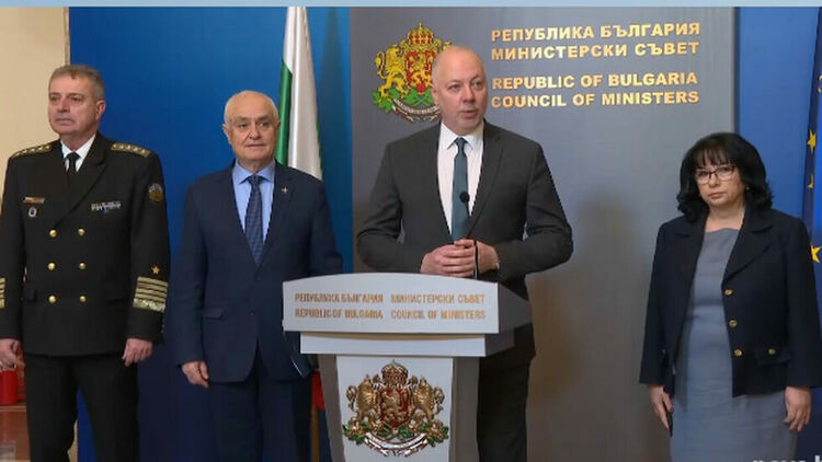 Като компенсация за помощта за Украйна: 348 млн. лева са постъпили по сметката на бюджета на МО