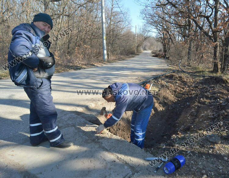 Къщи в „Кенана“ останаха без вода заради подмяна на водопровод