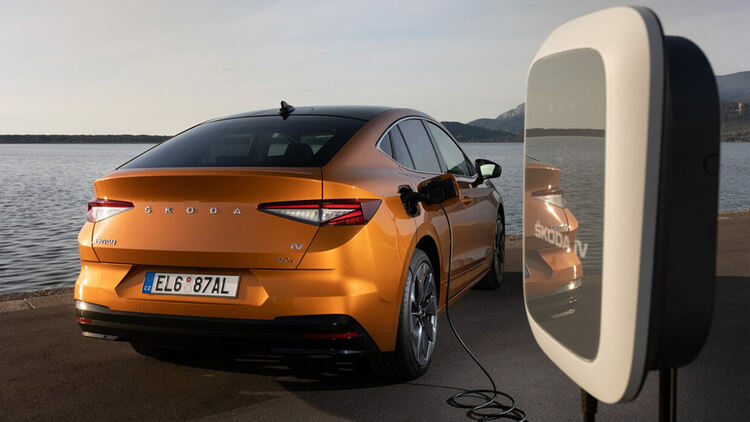 Заради електромобилите: Skoda ще съкрати 20% от работната сила