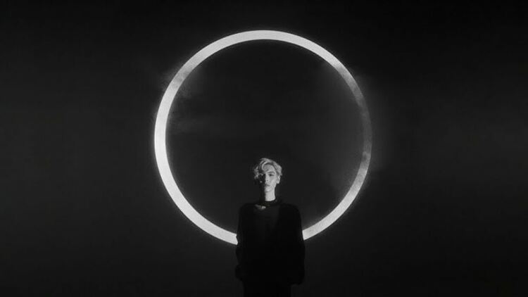 „Аз съм ти“: Кристиан Костов представи най-личната си песен