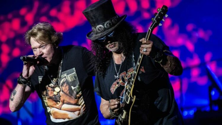 След 19 години: Барабанистът на Guns N’ Roses напуска групата