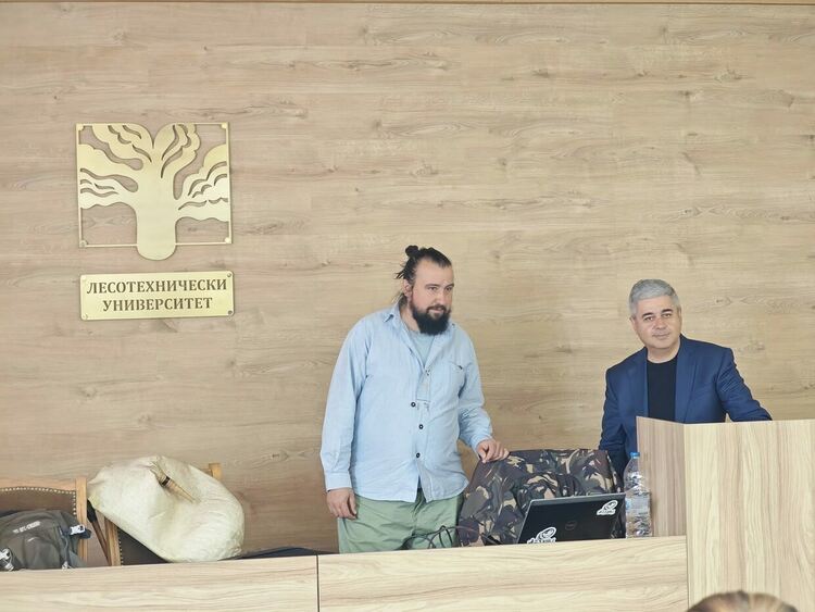 Филм за горите създаден от смолянчанина инж.Николай Адев  събра академичната общност в Лесотехническия университет