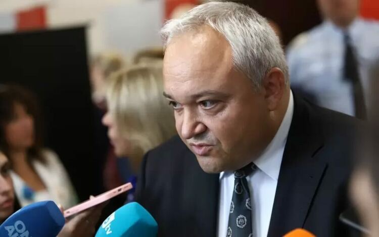 Прокуратурата повдигна обвинение на бившия МВР-шеф Иван Демерджиев