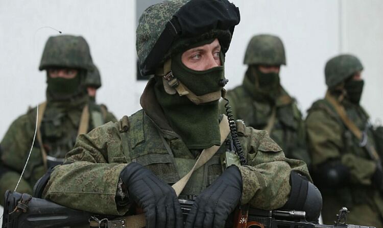 Русия струпва войски по границите си с Европа, докато отвлича вниманието с Украйна, твърди WSJ