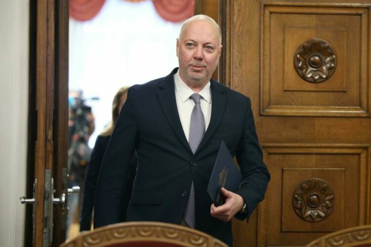 Държавата ще продава излишните си имоти, парите във фонд за детски градини и училища