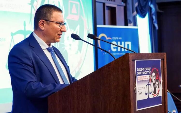 Прокуратурата вече разследва избирателни комисии за изборите за НС