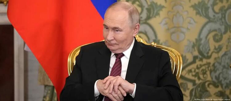 Преговорите в Турция: Путин изпраща човек без влияние