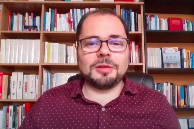 Румънски политолог: С Никушор Дан като президент може да се появи ново поколение политици