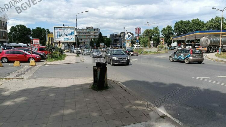 Професионални шофьори предлагат да бъде изграден пешеходен надлез на бул.“Беломорски“в Кърджали при „Лидл“