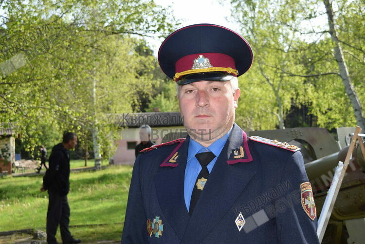 Полк.Ерол Алиевич:Сложната международна обстановка налага спешно въвеждане на военно обучение,да възстановим ученическия лагер при Широко поле!