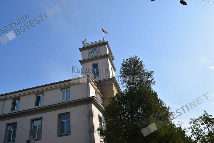 Полицейски новини:Кирковци звънят с фалшиви сигнали на телефона за спешни повиквания 112