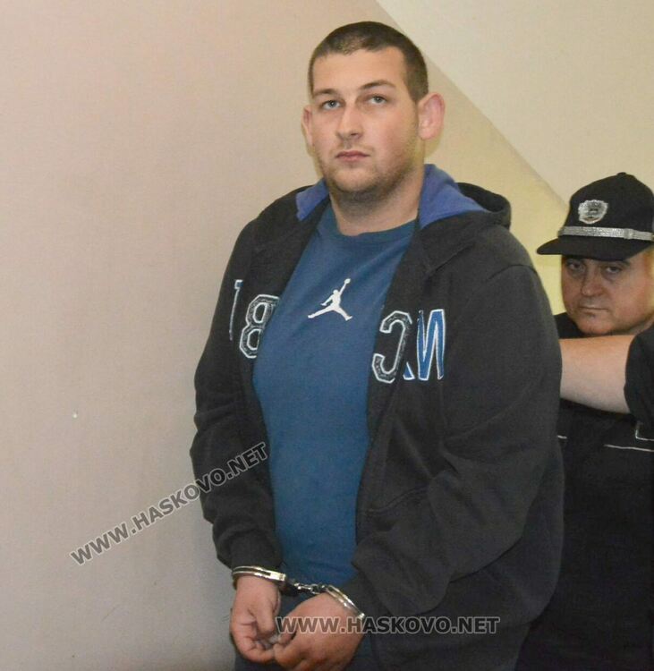 19-годишен остава в ареста за трафик на дрога