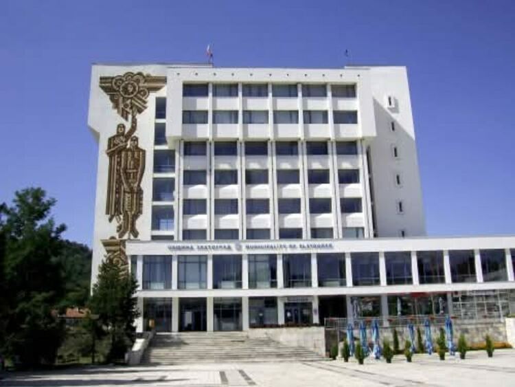 Община Златоград започва ремонт на спортна и детска площадка